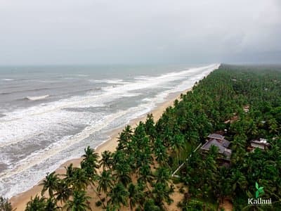 Ozhinhavalappu Beach